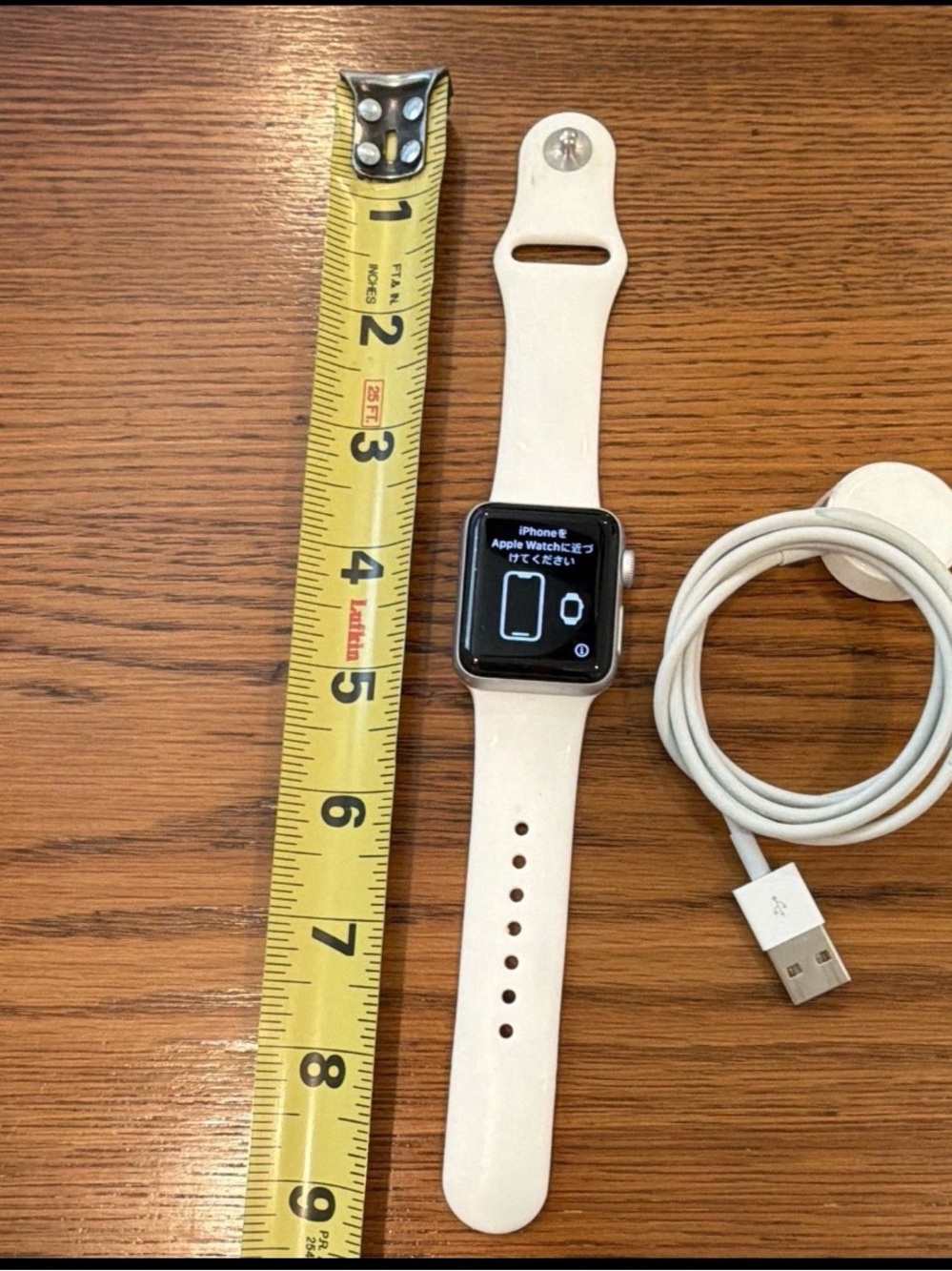 Apple Watch ⌚️ series 3 with White Sport Band - Silver Case